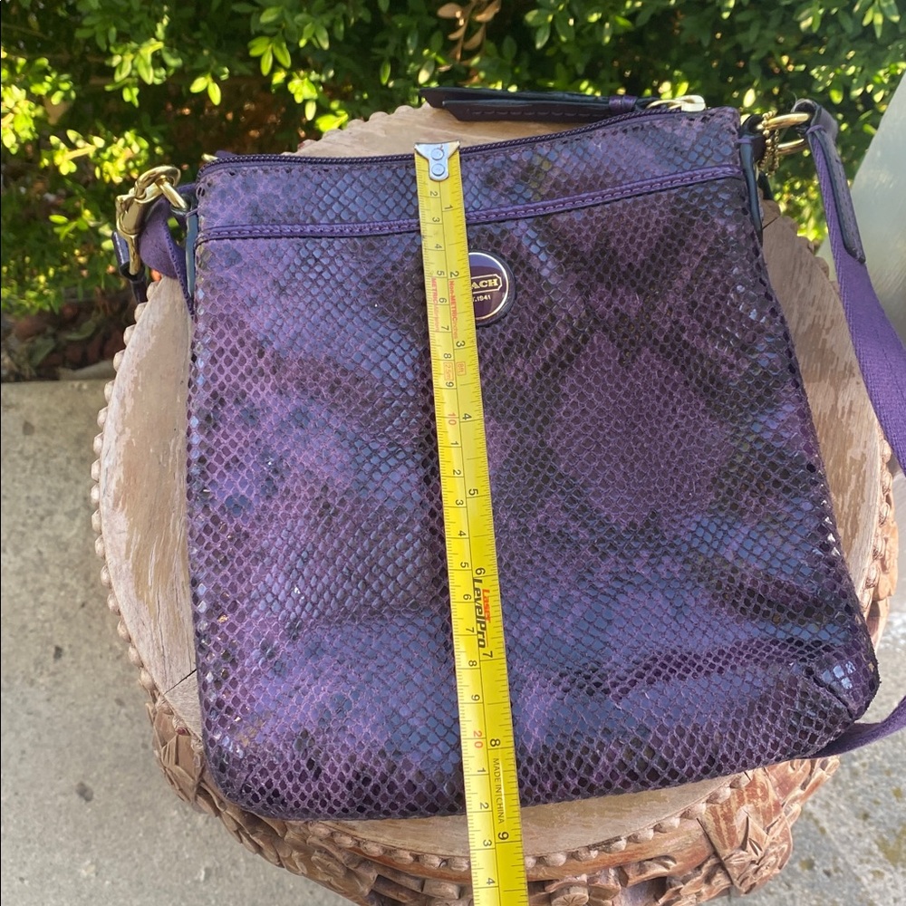 💜🖤Rare Y2K Purple Coach Crossbody Leather Bag💜🖤 - Picture 8 of 16